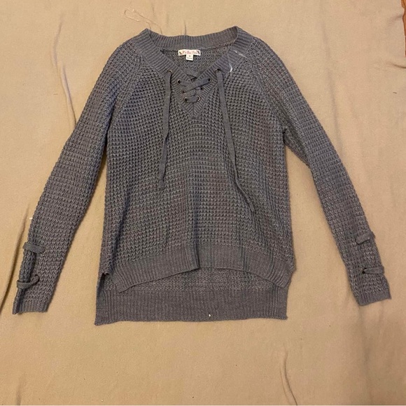 Grey Knitted Sweater - Picture 2 of 2